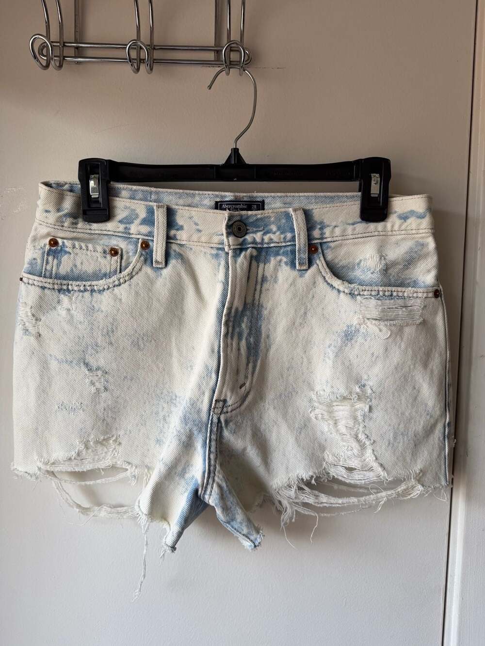 Abercrombie & Fitch Denim Shorts Size 28 Acid Wash Distressed Cutoff